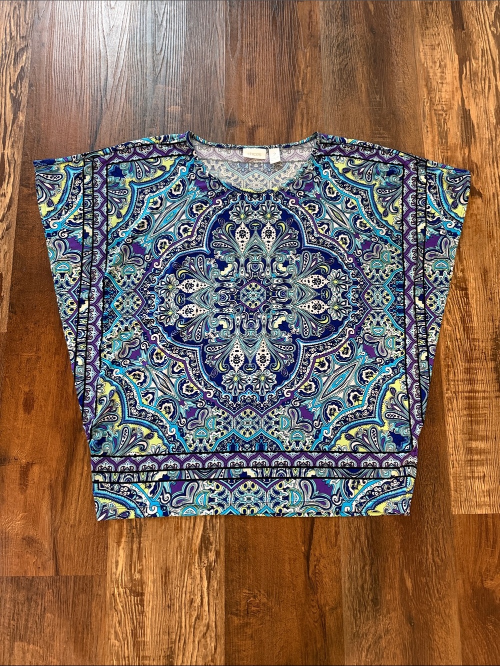 Chico's Blue Paisley Medallion Short Sleeve Top
